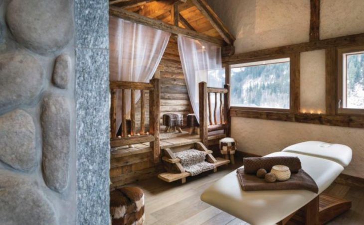 Chalets d’Angele, Chatel, Massage Room